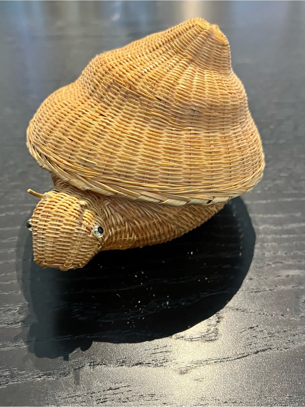 Vintage Woven Turtle Basket in Natural Tan